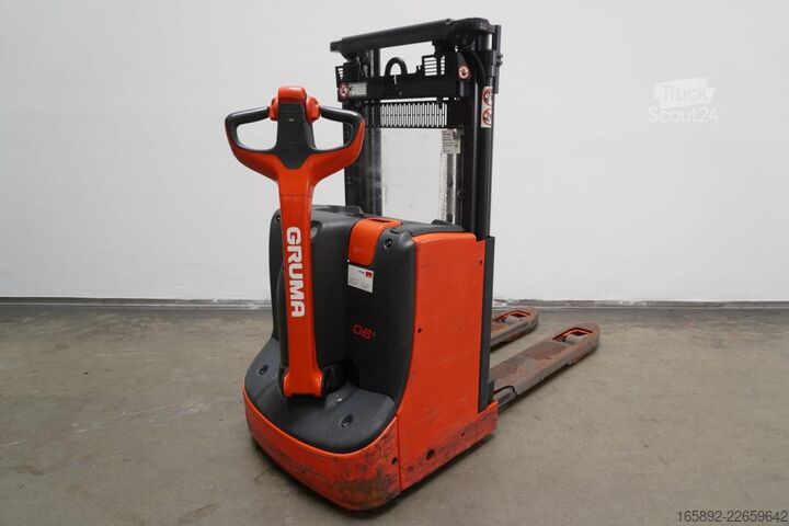 Hochhubwagen Linde D 08 1160