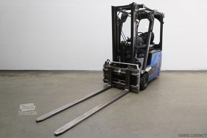 Targonca Linde E 16 H EVO 386-02