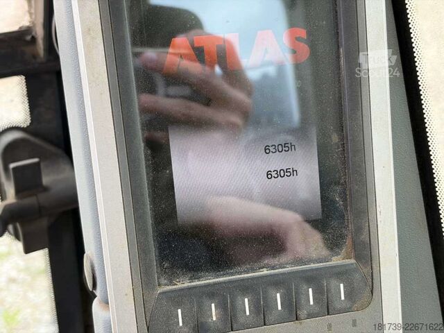 Rokovanje z materialom ATLAS 180MH reloading excavator / joysticks