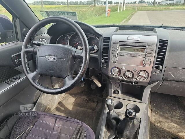 Prevzemnik FORD RANGER 2.5TDCi Wildtrak SC