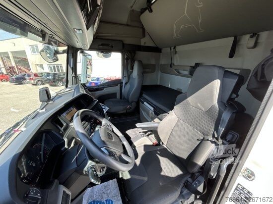 Standardni vlačilec MAN TGX 18.520 BLS, XL,  EURO 6, INTARDER, ADR EXII FL/AT