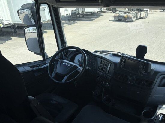 Kompletter Zug IVECO CITY KüHLER, CARRIER 1950 ELEKTROGENERATORBETRIEB üBER SZM,  LADEBORDWAND