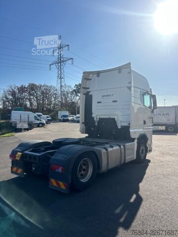 Standardni vlačilec MAN TGX 18.520 BLS, XL, EURO 6, INTARDER, SCHUBBODENHYDRAULIK