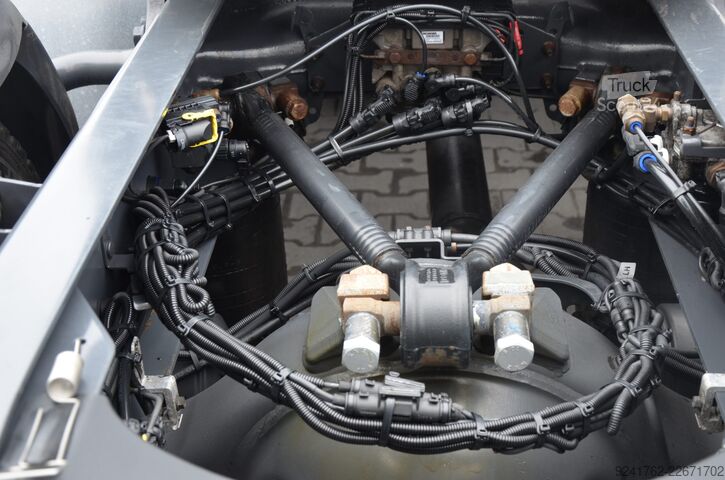  Scania R 580 / V8 / 4 PODUSZKI / KLIMA P NAVI /FULL LED / ACC / 7410