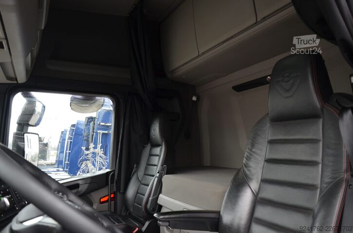  Scania R 580 / V8 / 4 PODUSZKI / KLIMA P NAVI /FULL LED / ACC / 7410