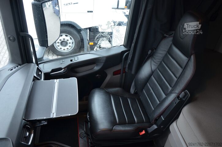  Scania R 580 / V8 / 4 PODUSZKI / KLIMA P NAVI /FULL LED / ACC / 7410