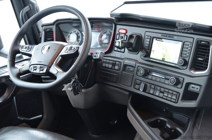  Scania R 580 / V8 / 4 PODUSZKI / KLIMA P NAVI /FULL LED / ACC / 7410