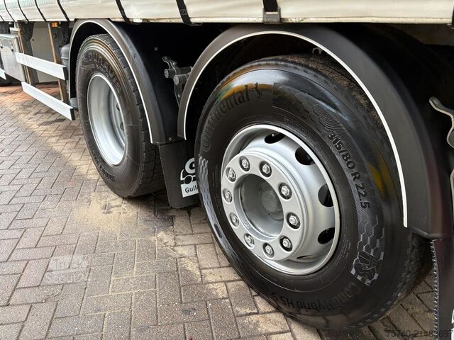 Bâché à rideaux latéraux DAF XF 105.410 + EURO 5 + 6X2 + LIFT + MANUAL