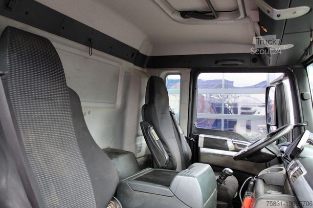 Vacuum tank truck MAN TGS 28.440 6x2 Kroll 14,5m³ W-Rückgewinner KOMBI