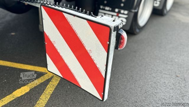 AnhÀnger mit offener Pritsche PAVIC TBPA 14 64ZC PRITSCHE MIT CONTAINERVERRIEGELUNG