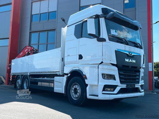 Φορτηγό με επίπεδη καρότσα MAN TGX 26.520 BL 6x2-4 KRAN FASSI SOFORT VERFÜGBAR!