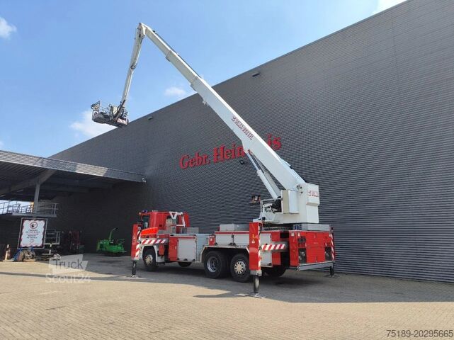 Platforma podnosząca Scania P124-420 6x2 Vema 333 TFL-E Firetruck
