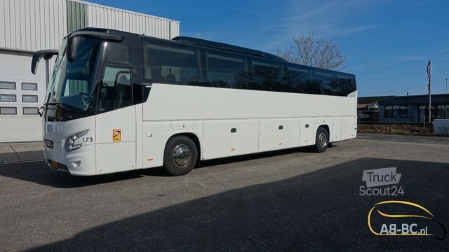 Motor coach VDL FUTURA FHD2-129/370 55 Sitze EURO 6