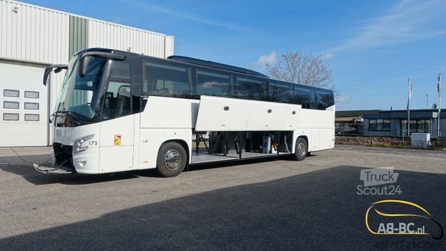 Motor coach VDL FUTURA FHD2-129/370 55 Sitze EURO 6