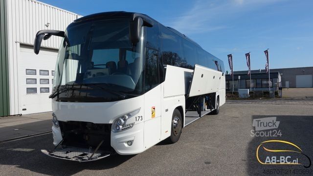 Motor coach VDL FUTURA FHD2-129/370 55 Sitze EURO 6