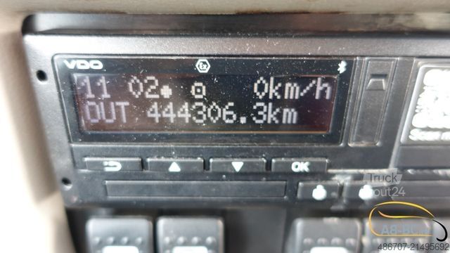 Motor coach VDL FUTURA FHD2-129/370 55 Sitze EURO 6