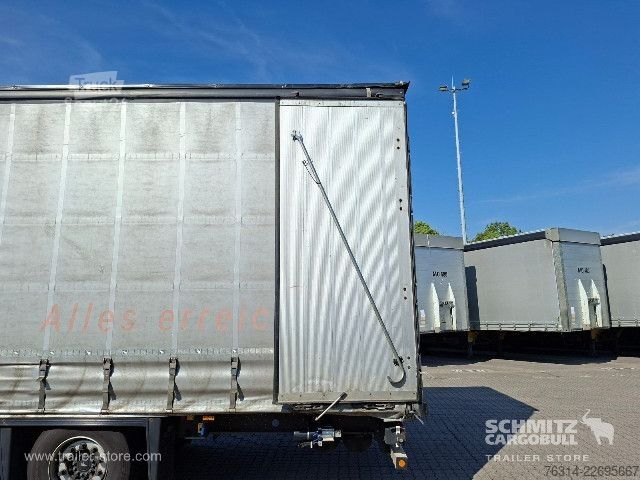 Otevřený návěs s plachtou Schmitz Cargobull Curtainsider Coil Getränke