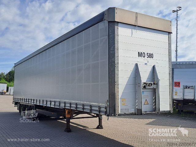 Otevřený návěs s plachtou Schmitz Cargobull Curtainsider Mega Getränke