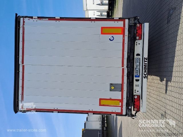 Otevřený návěs s plachtou Schmitz Cargobull Curtainsider Mega Getränke