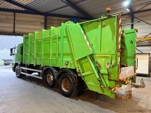 Vehículo de recogida de basuras Volvo FM 300 6x2 GARBAGE TRUCK / MULLWAGEN / BOM POUB...
