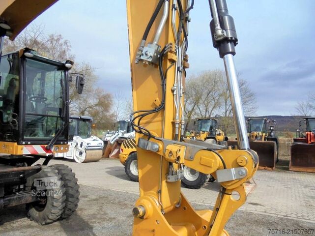 Radbagger CAT M 317 F