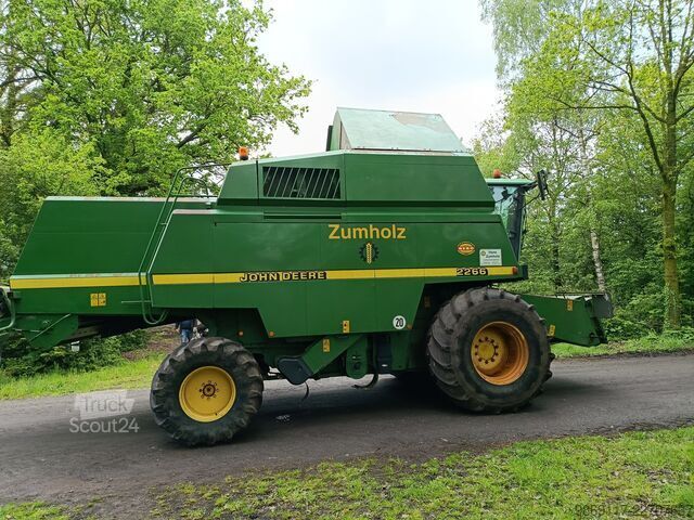 Combina de recoltat John Deere 2266