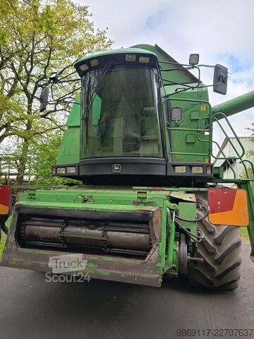 Combina de recoltat John Deere 2266