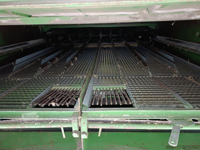 Combina de recoltat John Deere 2266