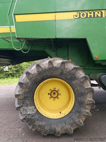 Combina de recoltat John Deere 2266