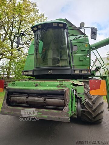 Combina de recoltat John Deere 2266