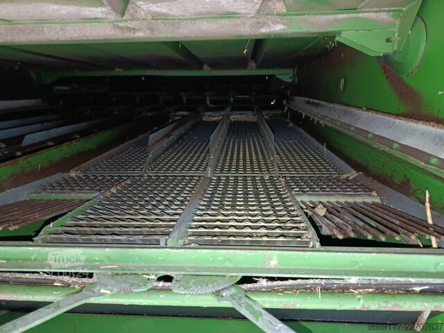 Combina de recoltat John Deere 2266