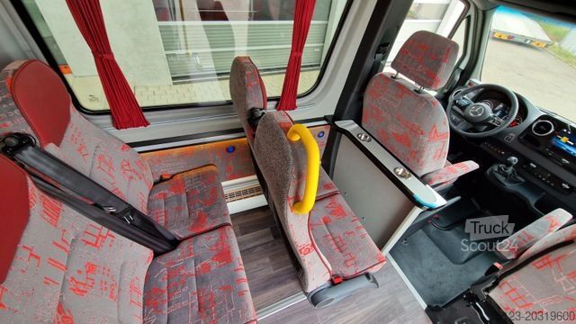 Minibuss MERCEDES-BENZ 515 Sprinter 22 Schlafsessel Lagerfahrzeug Stock