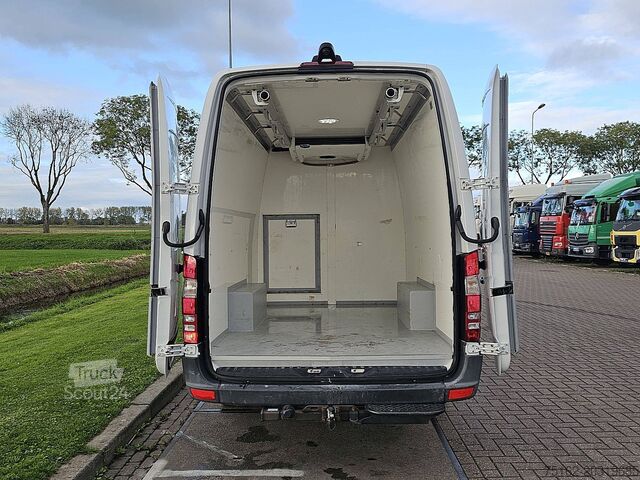 Vagonas šaldytuvas MERCEDES-BENZ SPRINTER 319 L3H2 V6 Koelwagen!