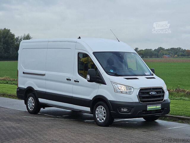 Kombi s vysokou střechou FORD TRANSIT 2.0 L3H2 Navi Euro6