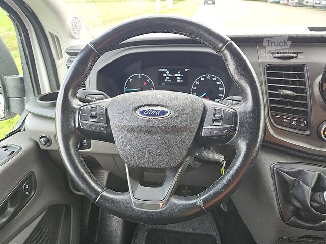 Kombi s vysokou střechou FORD TRANSIT 2.0 L3H2 Navi Euro6
