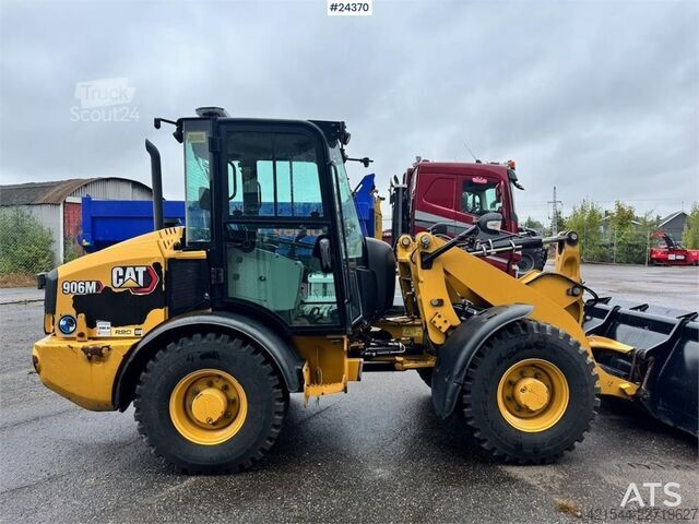 Krautuvas Caterpillar 906M