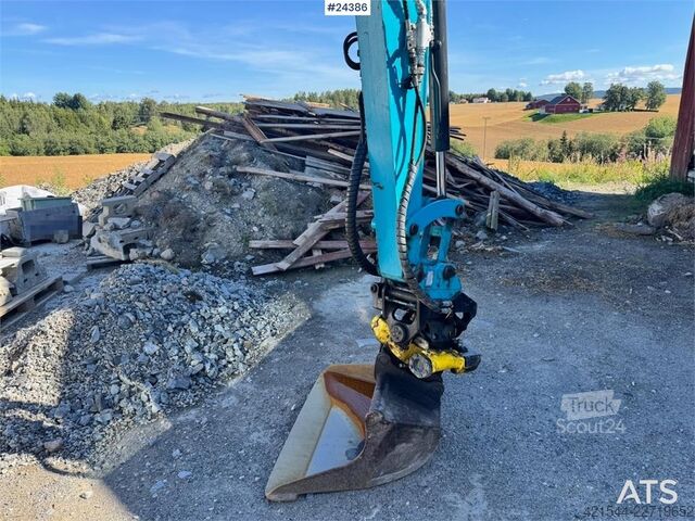 Mini ekskavatorius Airman AX55U-6A Mini Excavator with Rototilt, 3 Buckets,