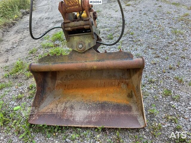 Ratinis ekskavatorius Komatsu PW75 Wheeled Excavator w/ Tilting Grading Bucket –