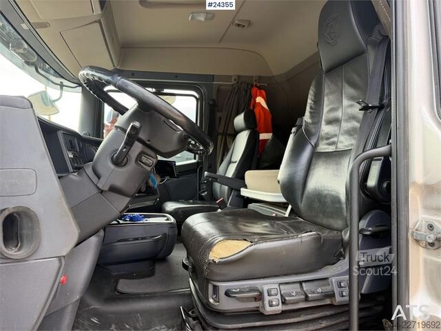 Savivartis Scania R730 6x4 tipper truck w/ 2007 Istrail triple trail