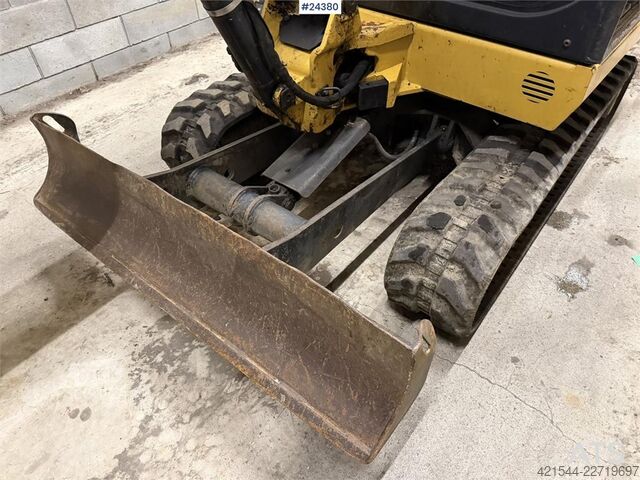 Rupsgraafmachine Caterpillar 302.5C Excavator with hydraulic grading bucket, to
