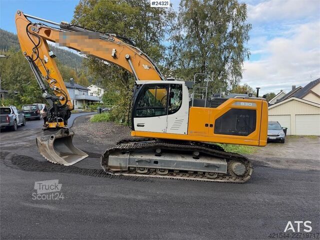 Koparka gąsienicowa Liebherr R930 LC excavator w/ 2 buckets and GPS. WATCH VIDE