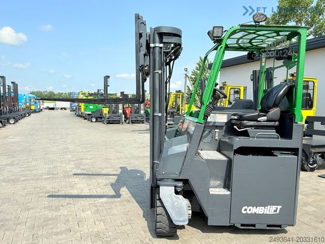 4-сторонний вилочный погрузчик Combilift CBE4000 / TRIPLEX 5200MM / FREE-LIFT