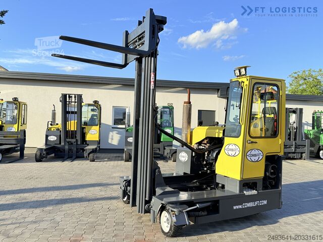 Четырёхходовой вилочный погрузчик Combilift C3000 GAS TRIPLEX 7600MM FREE-LIFT