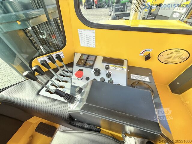 Четырёхходовой вилочный погрузчик Combilift C5000XL GAS TRIPLEX 6000 EXTENDABLE FORK