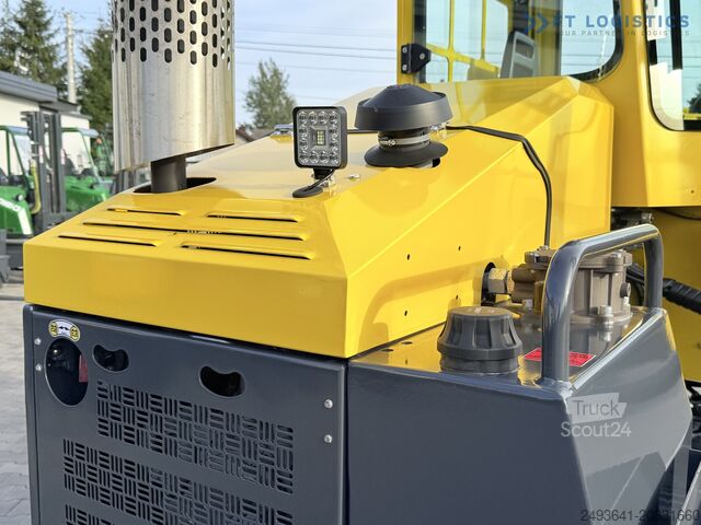 Четырёхходовой вилочный погрузчик Combilift C5000XL GAS TRIPLEX 6000 EXTENDABLE FORK