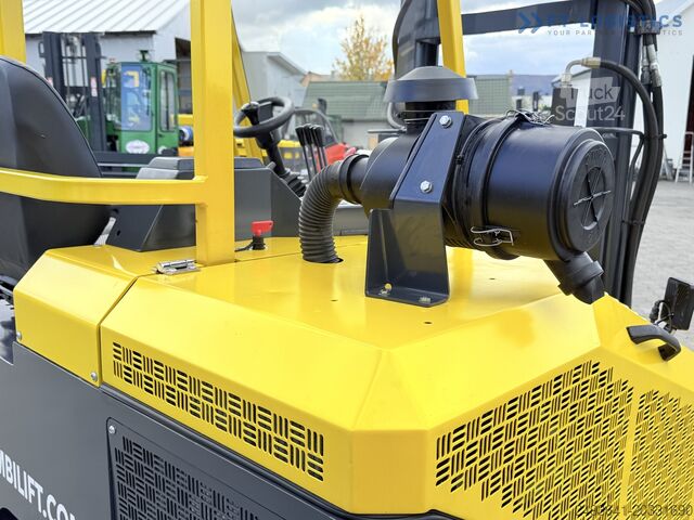 Четырёхходовой вилочный погрузчик Combilift C3000CB GAS TRIPLEX 4900 POSITIONER TOP1