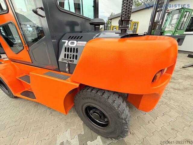 Empilhadeira de quatro rodas DOOSAN 70 / DUPLEX / FORK 2500MM / POSITIONER