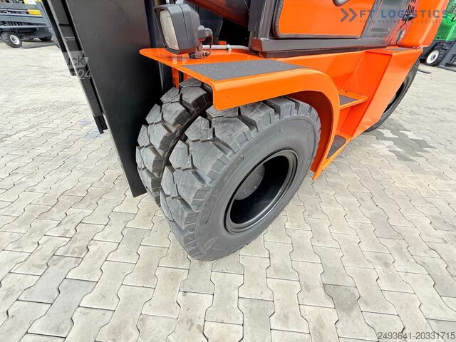 Empilhadeira de quatro rodas DOOSAN 70 / DUPLEX / FORK 2500MM / POSITIONER