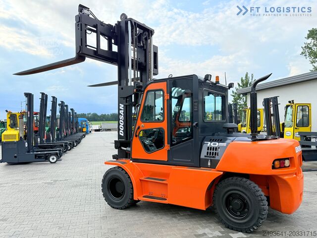 Empilhadeira de quatro rodas DOOSAN 70 / DUPLEX / FORK 2500MM / POSITIONER