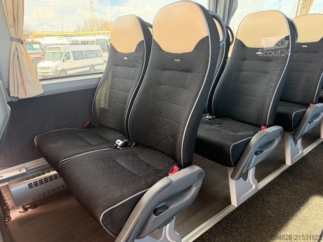 Reisebus MAN R08 Lion?s Coach